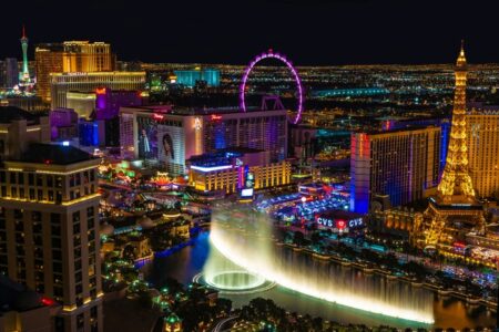 How Have U.S. Casinos Become Must-Visit Tourist Attractions?