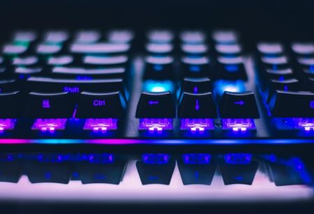 Buying a Mechanical Keyboard? Then You Need to Know About Switches