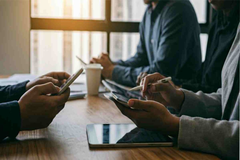 Comparison with Alternative Investment Platforms