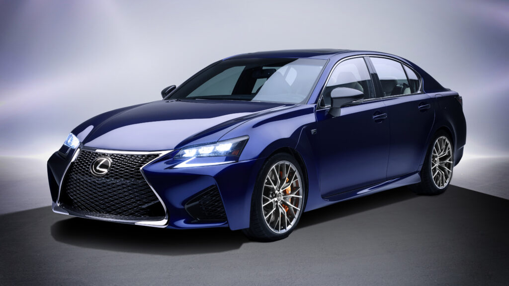 A Chance to Buy a Good Used Lexus at Auction in the USA