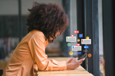 Why Always-On Social Media Is Losing Its Appeal