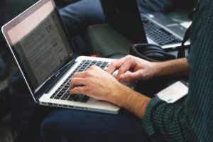 Understanding Fiber Optic Technology: How Fiber Optic Improves Connectivity